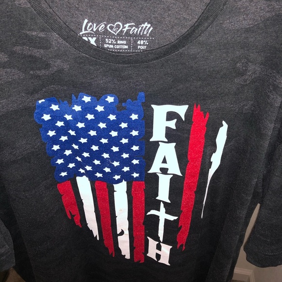 Graphic tee - Picture 6 of 6